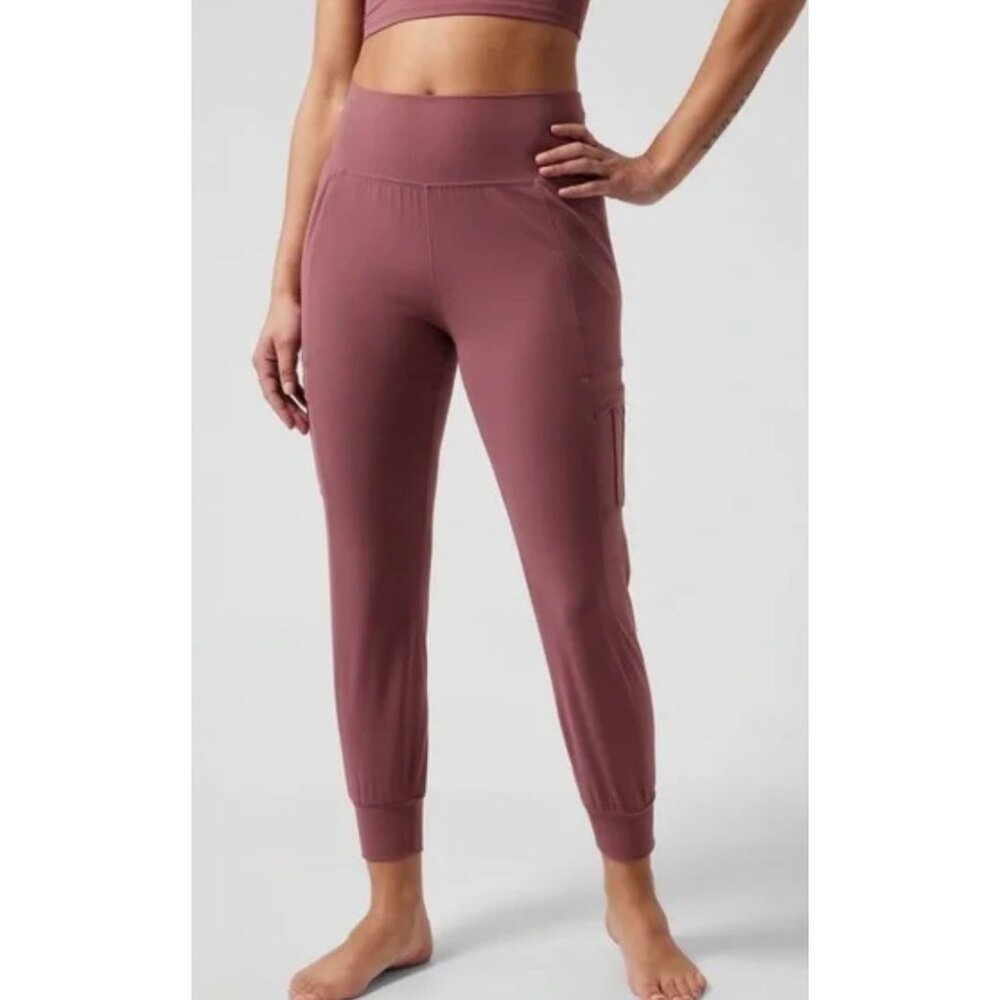 Athleta Salutation Cargo Jogger Tawny Rose-sz Medium